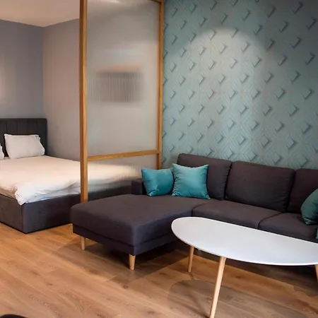 The Caravan 塞萨洛尼基